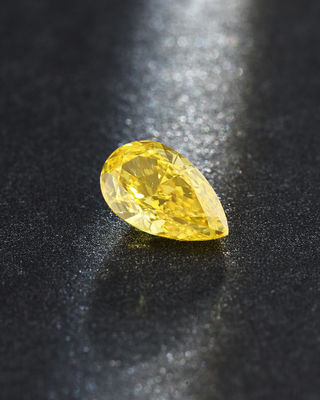 De peer sneed Synthetische Laboratorium Gekweekte Verklaarde Kanariediamanten IGI